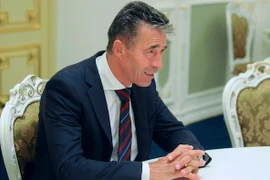 NATO hỗ trợ quốc phòng cho Ukraine, kêu gọi Nga rút quân khỏi biên giới