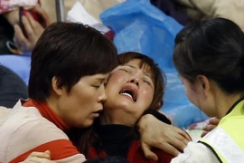 Thầy giáo tự tử sau khi được giải cứu khỏi phà chìm