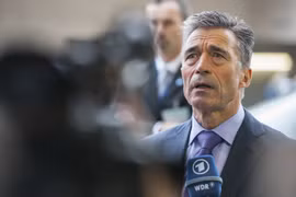 NATO: Quân đội Nga đã rút khỏi biên giới Ukraine