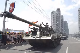 Global Times: Triều Tiên điều xe tăng áp sát biên giới Trung Quốc "không đáng lo ngại" 