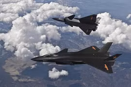 Trung Quốc bắt đầu sản xuất J-20 vào năm 2017?