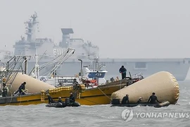 Hàn Quốc hỗ trợ cho gia đình nạn nhân nước ngoài trong vụ chìm phà