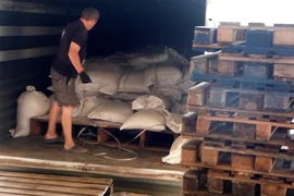 Nga bất ngờ với cáo buộc xe viện trợ nhân đạo trở về với “một nửa trống” của Kiev