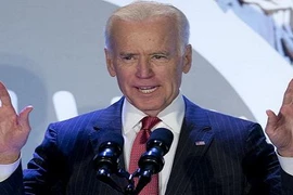 Phó tổng thống Mỹ Joe Biden bay đến Kiev