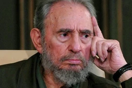 Fidel Castro: Đồng USD, Euro sẽ phụ thuộc vào đồng Rúp và Nhân dân tệ