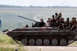 Kiev tiếp tục tấn công 6 thành phố miền đông Ukraine