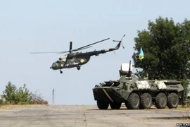 Quân đội Ukraine sẵn sàng vây chặt phiến quân tại Donesk