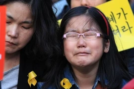 Vụ chìm phà Sewol: Tổng thống Park cam kết “trừng phạt nghiêm khắc” người có tội