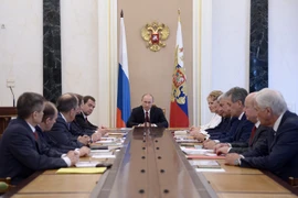 Tổng thống Putin thảo luận về tình hình ở Đông Nam Ukraine