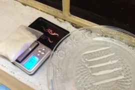 Bị truy nã vẫn tổ chức bán ma túy