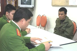 Gắn chíp điện tử, lừa đảo người chơi mâm quay số trúng thưởng