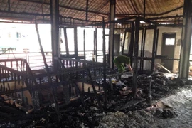 Cháy nhà hàng gây thiệt hại hàng trăm triệu đồng