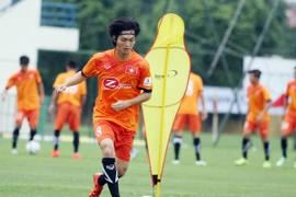 Tiền vệ Tuấn Anh bật mí chuyện tự đi chợ, nấu ăn tại Nhật