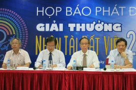 Phát động giải thưởng “Nhân tài Đất Việt” năm thứ 10