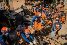 Nepal đề nghị cứu hộ nước ngoài về nước