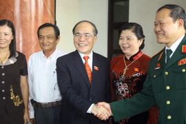 Thông qua cơ cấu nhân sự các cơ quan Quốc hội