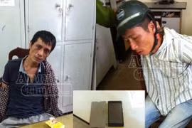 Ngang nhiên “ăn hàng” trên phố, hai tên cướp bị CSGT quật ngã