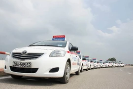 Taxi công nghệ nở rộ, "nồi cơm" taxi truyền thống vơi nhiều