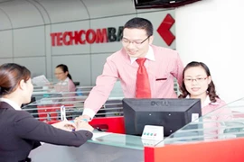 Nhận tiền trực tuyến bằng tài khoản Techcombank