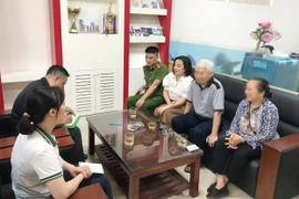 Đôi vợ chồng già mắc bẫy lừa kẻ giả danh Công an, suýt chuyển hơn 3 tỷ đồng để ‘chứng minh vô tội’