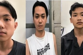 Đột kích ‘động’ sử dụng cần sa trá hình quán cà phê tại khu đô thị Dương Nội