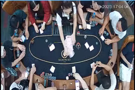 Diễn tiến mới nhất vụ triệt phá ổ bạc trá hình câu lạc bộ Poker Lucas Palace: Khởi tố thêm 10 đối tượng