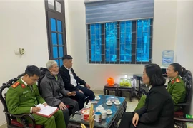 Hai ngày, 'giữ' được 1,5 tỷ đồng của người dân trước khi chuyển cho kẻ lừa đảo