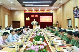 Hình thành cơ chế bền vững về nguồn lực để hỗ trợ người chấp hành xong án phạt tù