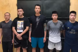 Cặp anh em sinh đôi tham gia đường dây cá độ bóng đá giao dịch hàng tỷ đồng