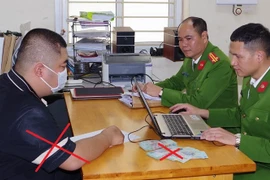 Choáng với lãi suất 'siêu cắt cổ' người phụ nữ phải gánh từ khoản vay 35 triệu đồng