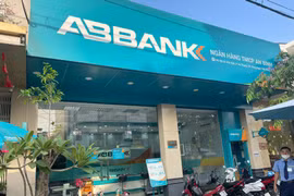 ABBANK tắt toàn bộ hệ thống chiếu sáng biển hiệu và biển quảng cáo 