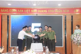 Ra mắt website Tongdaituyensinhcand.vn