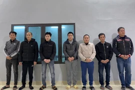 Phá đường dây cá độ giao dịch 10 tỷ đồng, truy tìm ‘ông trùm’ giấu mặt