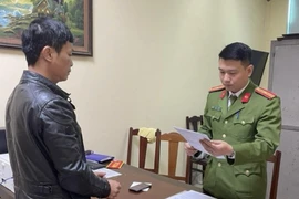  Bắt phó trưởng phòng Tài nguyên và môi trường huyện Phù Ninh