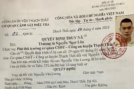 Vẫy nhầm xe taxi, hành hung cả tài xế