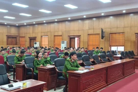 Đảm bảo tiến độ, chất lượng triển khai Kế hoạch hướng dẫn và tổng kiểm tra nhân khẩu tạm trú