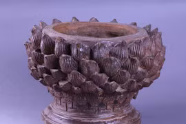 Sen hóa thân trong 100 cổ vật