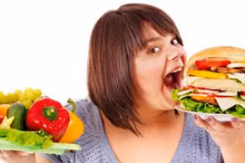 Đồ ăn nhanh giá rẻ tăng số người béo phì