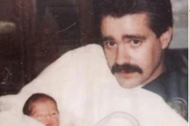 Ngày nào còn đỏ hỏn trong… thùng rác