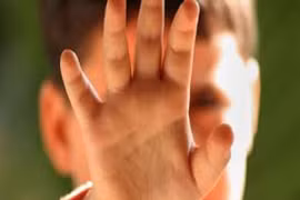 Xét xử bảo mẫu lạm dụng tình dục và giết hại bé trai 2 tuổi