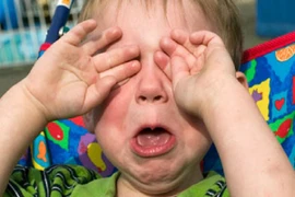 Nghi án cha để con trai 1 tuổi dùng chất kích thích