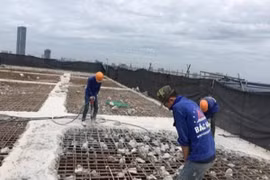 Rút ngắn thời gian phá dỡ tòa nhà 8B Lê Trực xuống còn 45 ngày