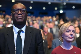 Bộ trưởng Tài chính Anh từ chức chỉ sau 38 ngày tại nhiệm