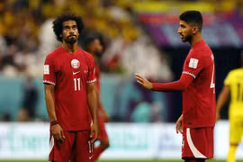 Qatar là đội chủ nhà có thành tích kém nhất lịch sử World Cup 