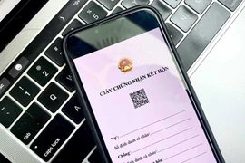 Chính thức được dùng Giấy khai sinh, Đăng ký kết hôn bản điện tử thay bản giấy từ hôm nay, 18-2