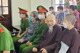 Phiên tòa xét xử vụ án hình sự bị hoãn trong trường hợp nào?