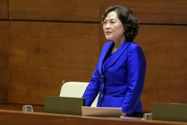 ĐBQH chất vấn Thống đốc Ngân hàng Nhà nước về sự chênh lệch bất thường của giá vàng SJC