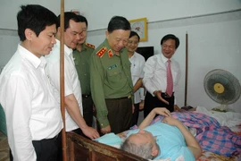 Đề xuất mới nhất của Bộ Công an về chế độ điều dưỡng trong Công an nhân dân