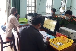 Sắp tới, Công an xã sẽ xác nhận thu nhập của cá nhân mua nhà ở xã hội?