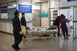 Sập giàn giáo tại Bắc Kinh, 10 người tử nạn